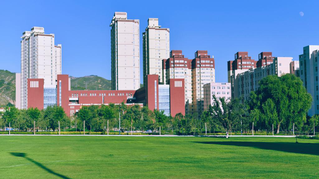 Lanzhou Jiaotong University 兰州交通大学